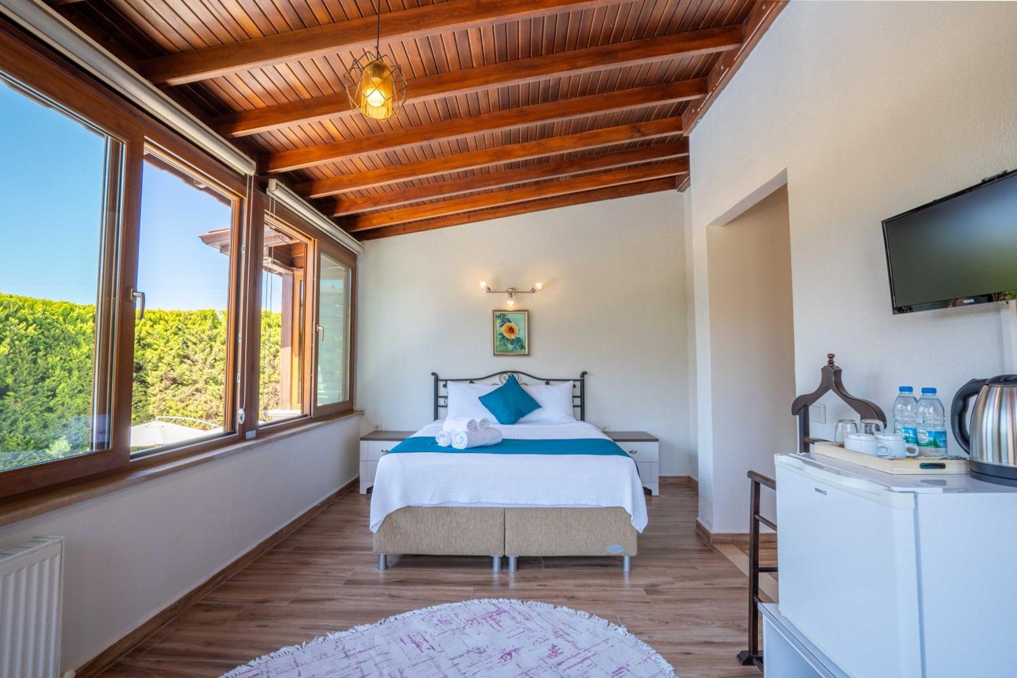 Cunda Giritlioglu Otel Adult Only Ayvalik Bagian luar foto