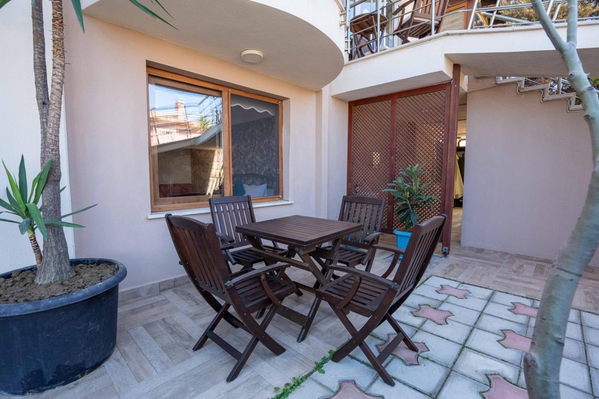 Cunda Giritlioglu Otel Adult Only Ayvalik Bagian luar foto
