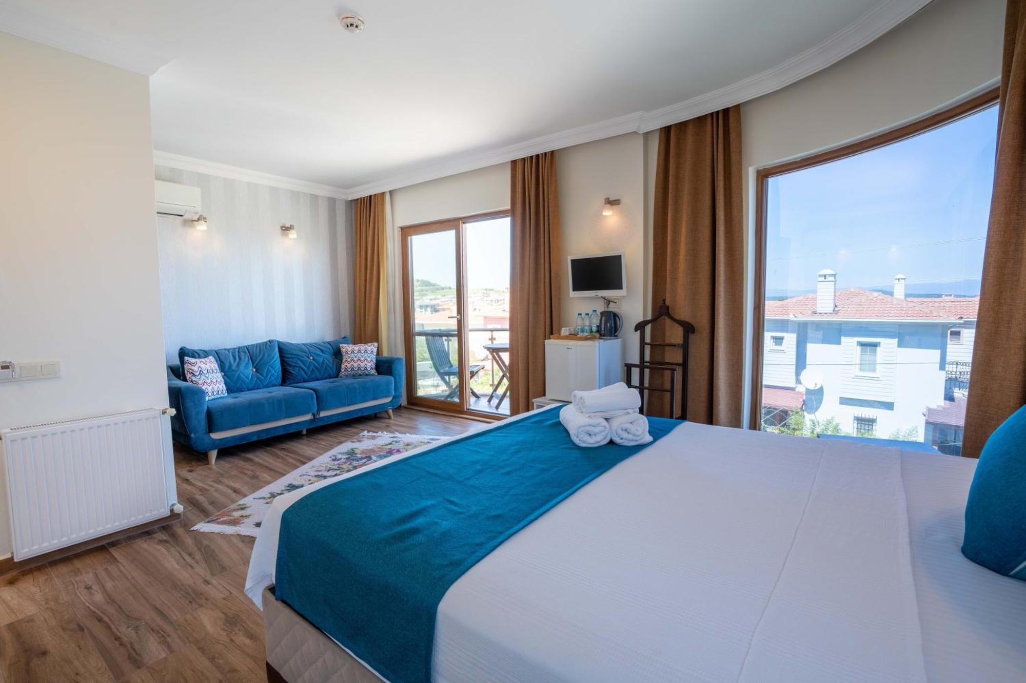 Cunda Giritlioglu Otel Adult Only Ayvalik Bagian luar foto