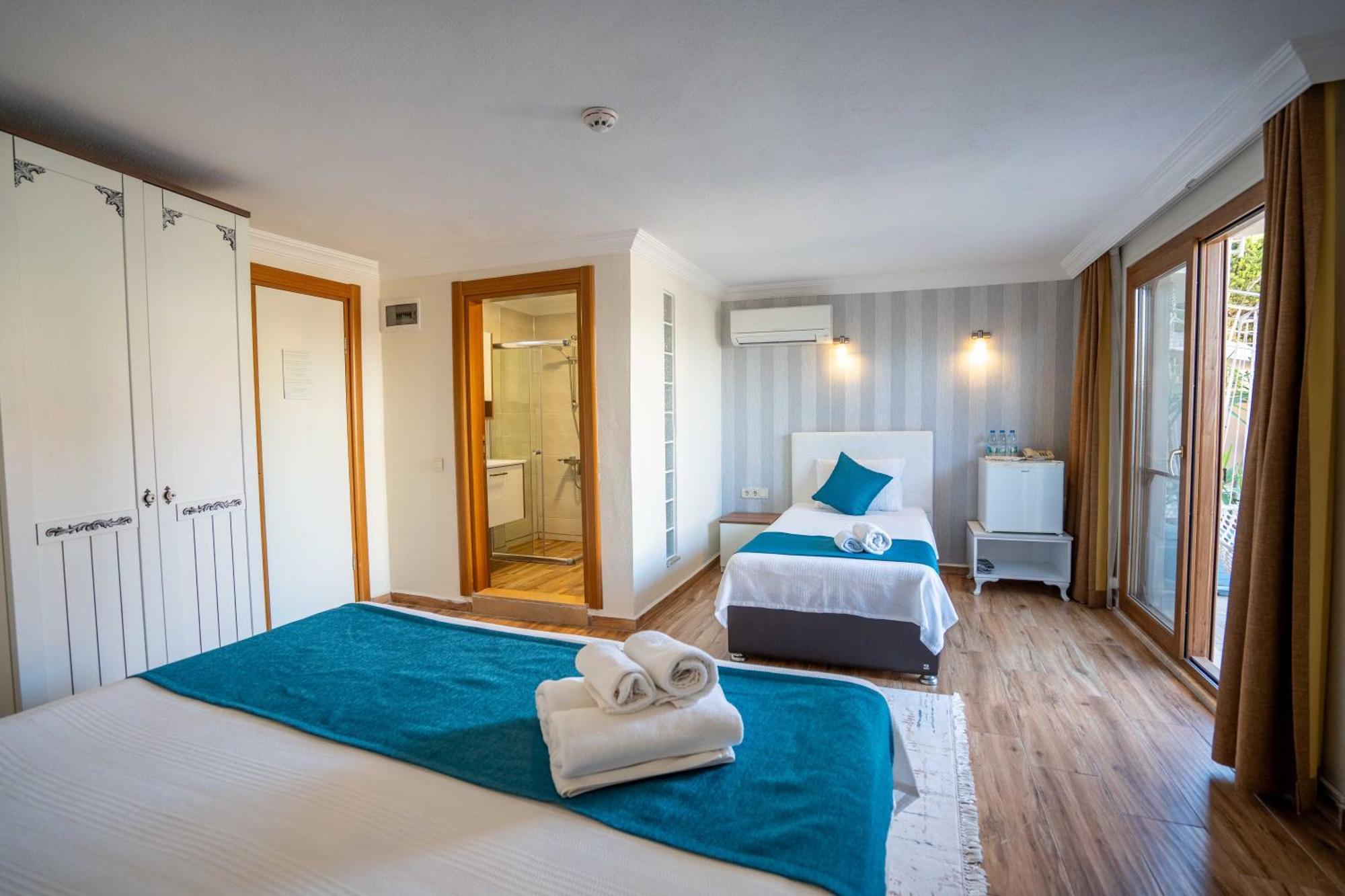 Cunda Giritlioglu Otel Adult Only Ayvalik Bagian luar foto